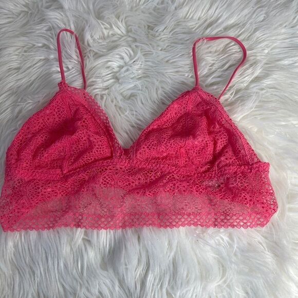 Victoria's Secret NWOT Pink Eyelet Lace Bralette Sz M - Picture 1 of 10